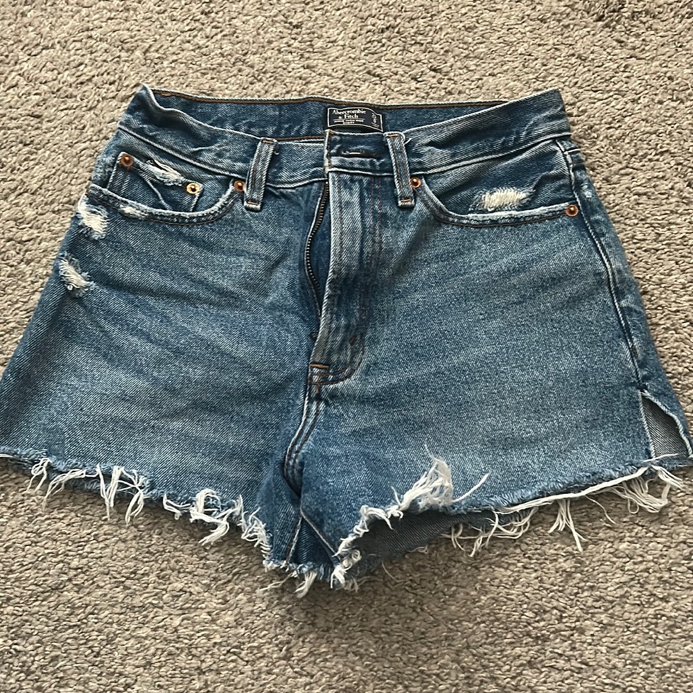 Abercrombie Annie shorts